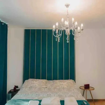 Old Town Luxury Segment *